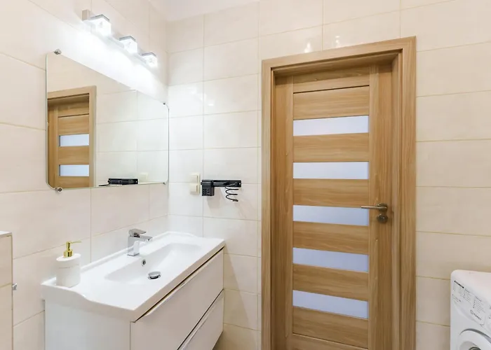 Apartament Miodowy Dom * コウォブジェク