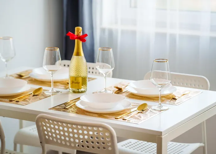 Apartament Miodowy Dom アパート *