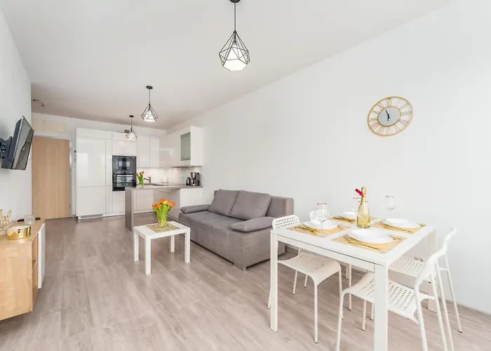 Apartament Miodowy Dom アパート コウォブジェク